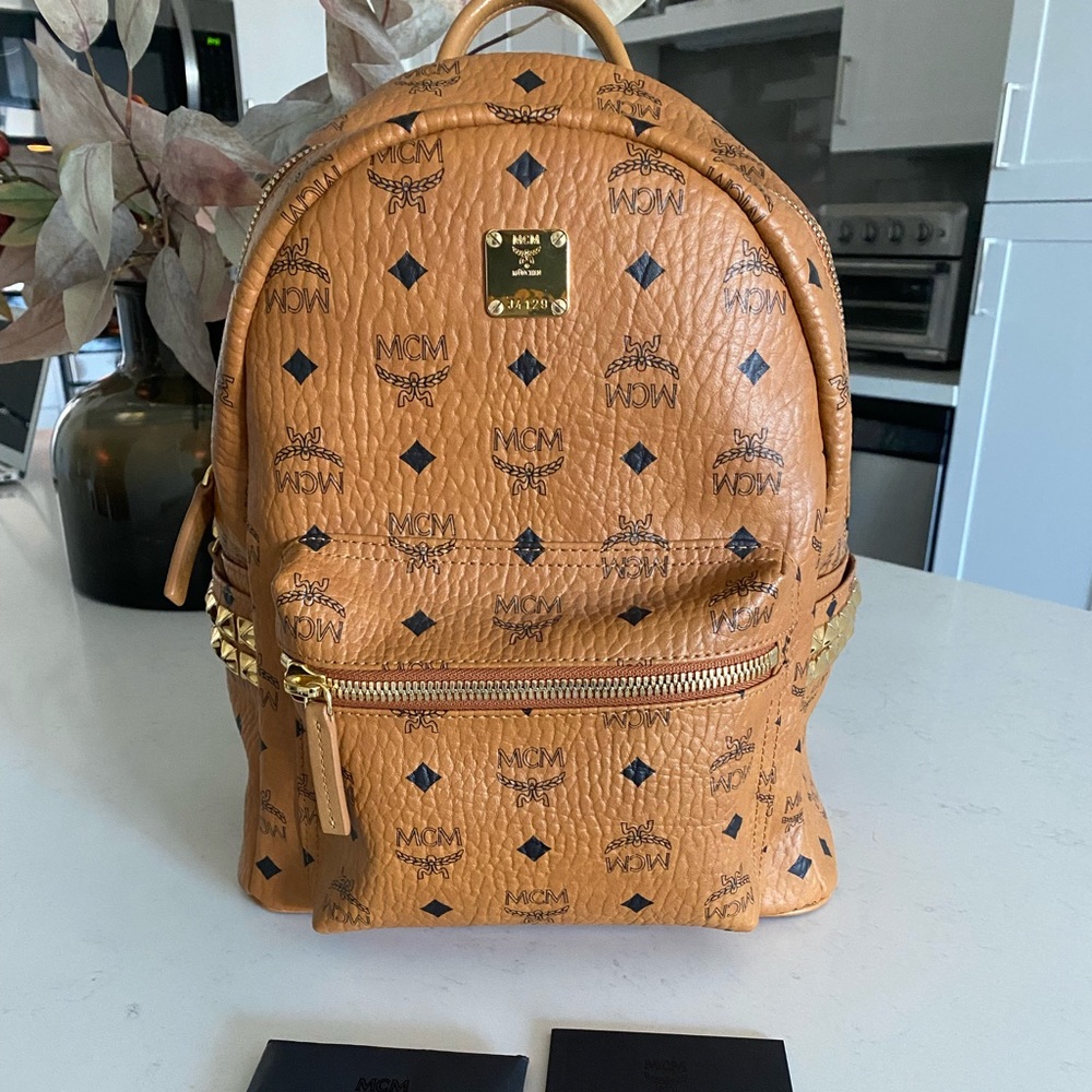 MCM Stark Small Side-Stud Backpack - Picture 10 of 17